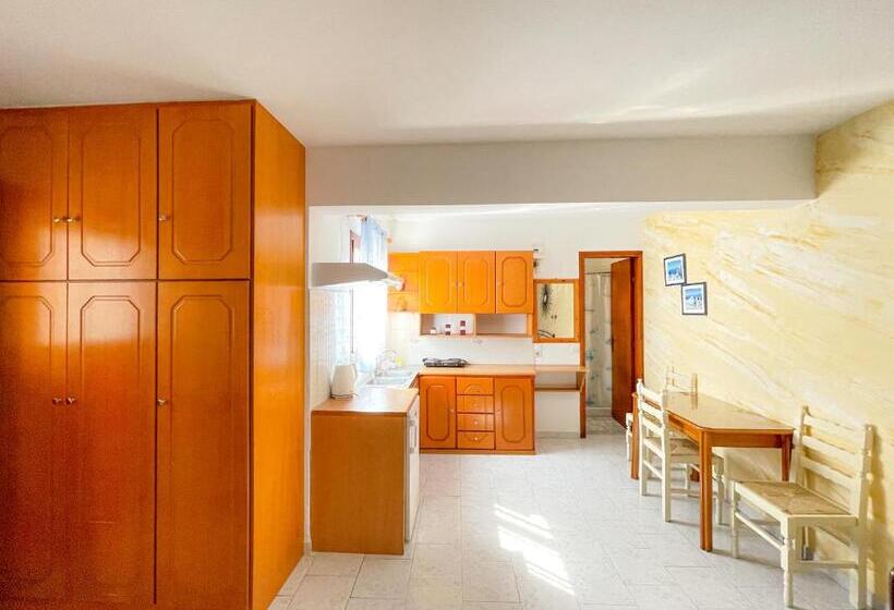 Estudio Familiar, Villa Dima