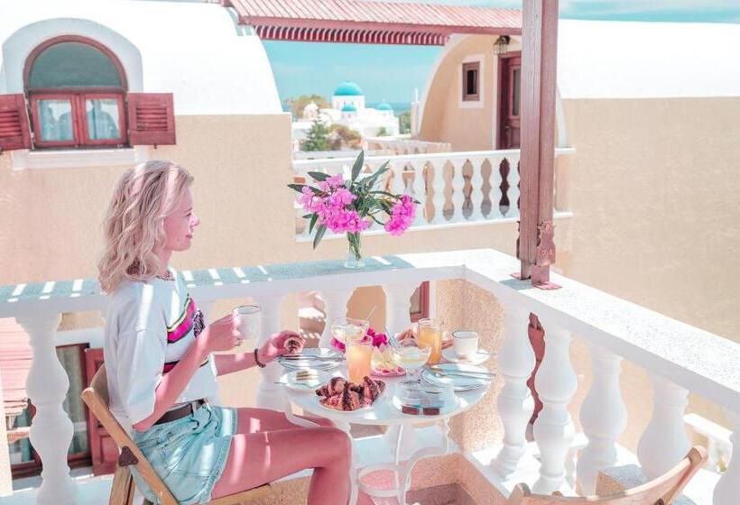 Habitación Triple Estándar con Vistas, Villa Dima