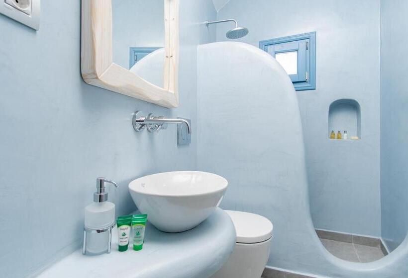 带海景的复工套房, Adamantios Villas & Suites