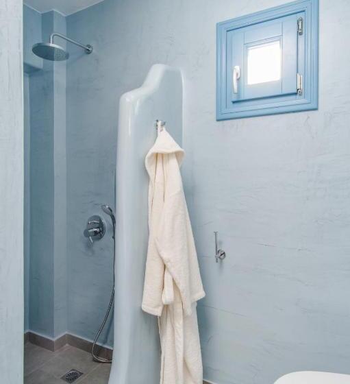 带海景的复工套房, Adamantios Villas & Suites