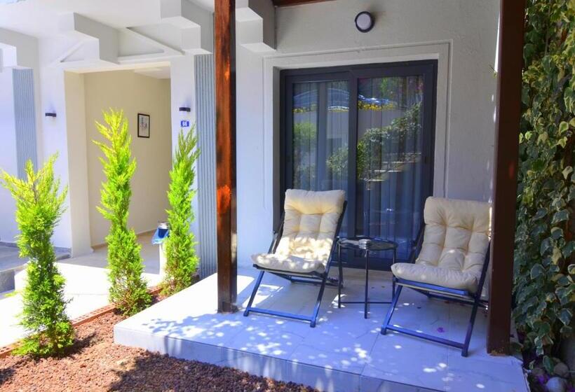 エコノミールーム, Mykonut Boutique Suites