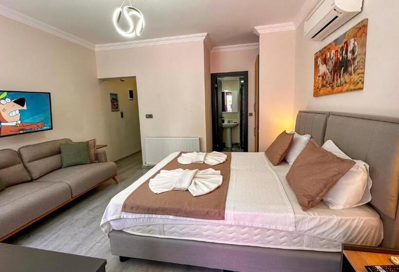 スタンダードトリプルルーム, Mykonut Boutique Suites