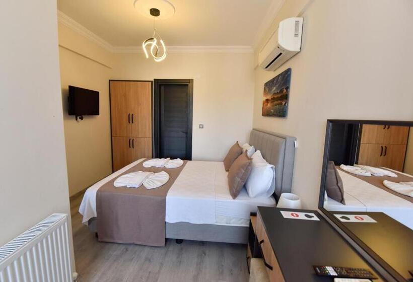 オーシャンビュースイート, Mykonut Boutique Suites