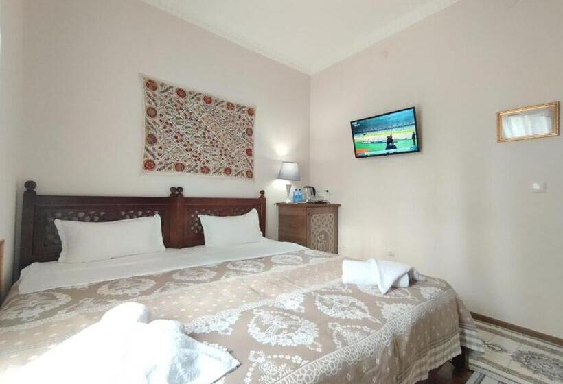 اتاق استاندارد, Orom