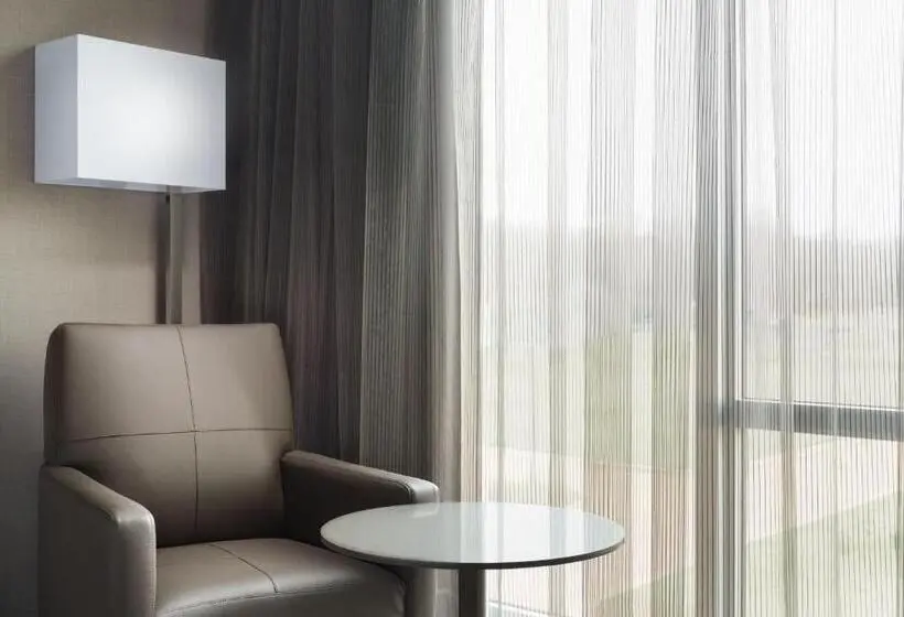 身障者適用スタンダードルーム, Ac Hotel By Marriott Jackson Ridgeland