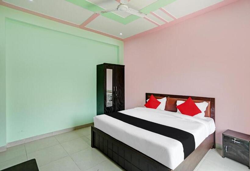 اتاق لوکس سه تخته, Capital O Friends Zone The Guest House