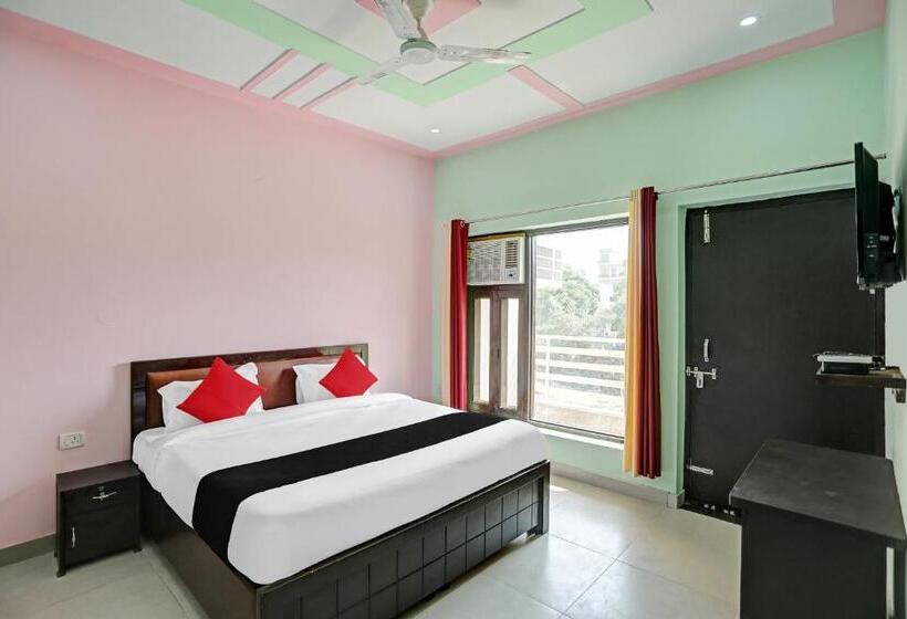 اتاق لوکس سه تخته, Capital O Friends Zone The Guest House