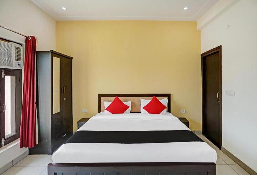 اتاق لوکس سه تخته, Capital O Friends Zone The Guest House