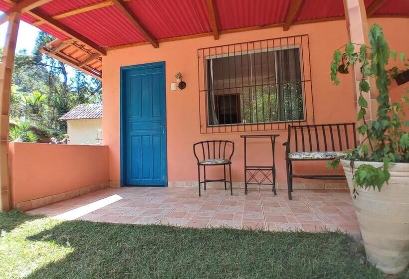 スタンダードルーム, Eco Parque Cachoeira Moxafongo