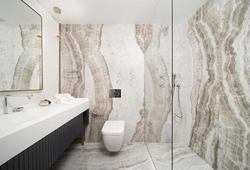 اتاق لوکس با چشمانداز شهر, La Fleur Boutique