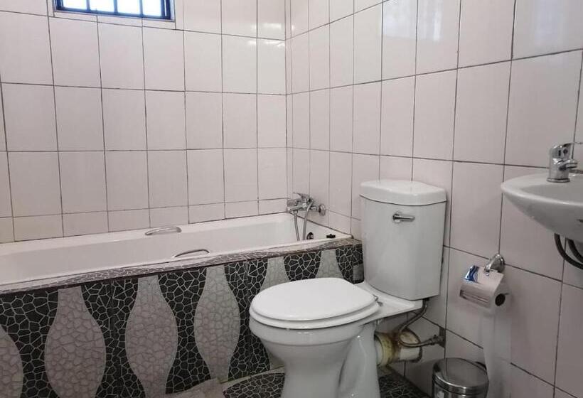 Трехместный Номер Deluxe, The Bridge Guest House