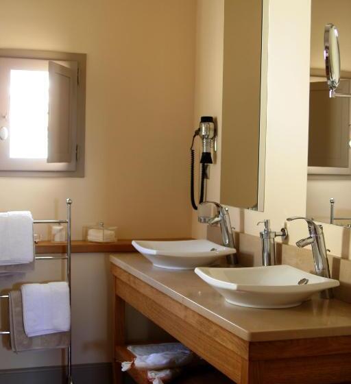 Номер Стандарт, Hôtel étoiles D Orion