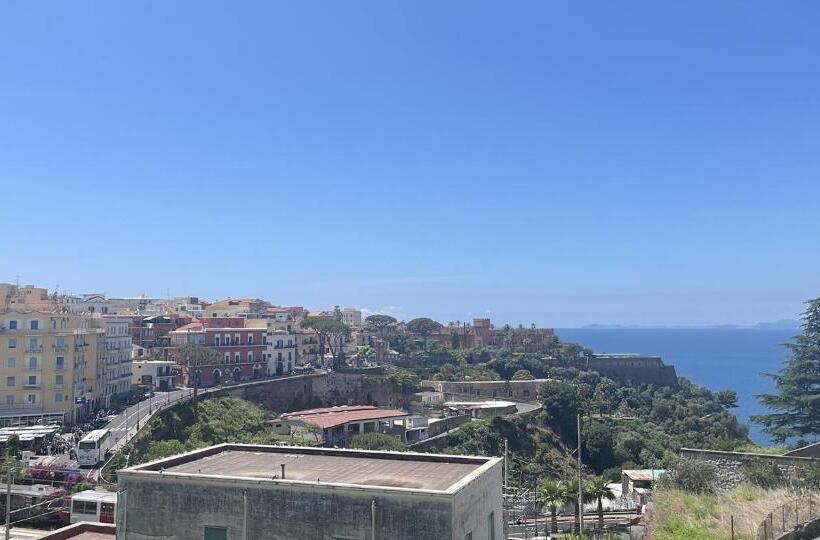 Трехместный Superior Вид на Море, Vittoria Luxury Suite