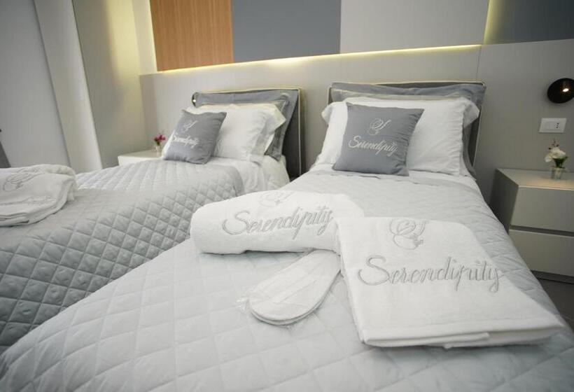 디럭스 룸, Serendipity B&b
