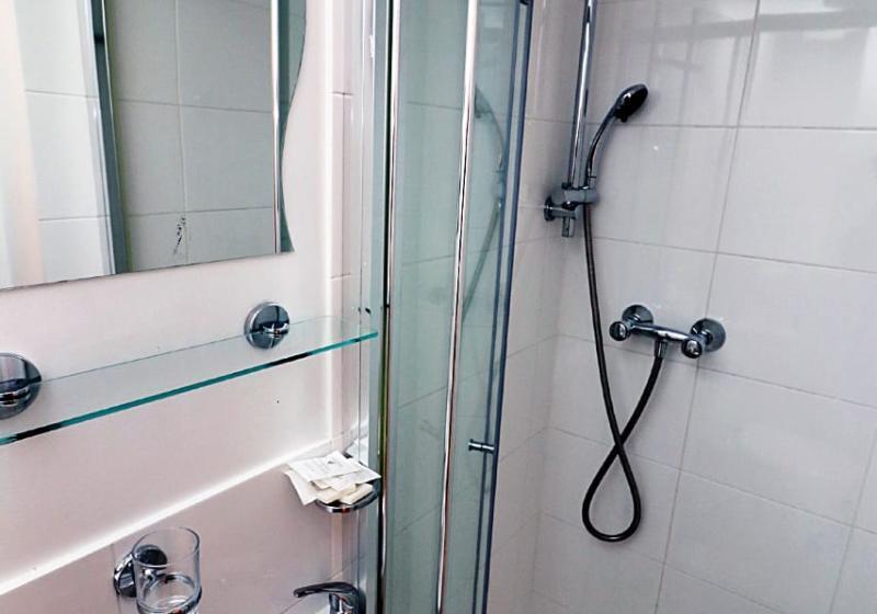 스탠다드 트리플 룸, Albergo Stelvio