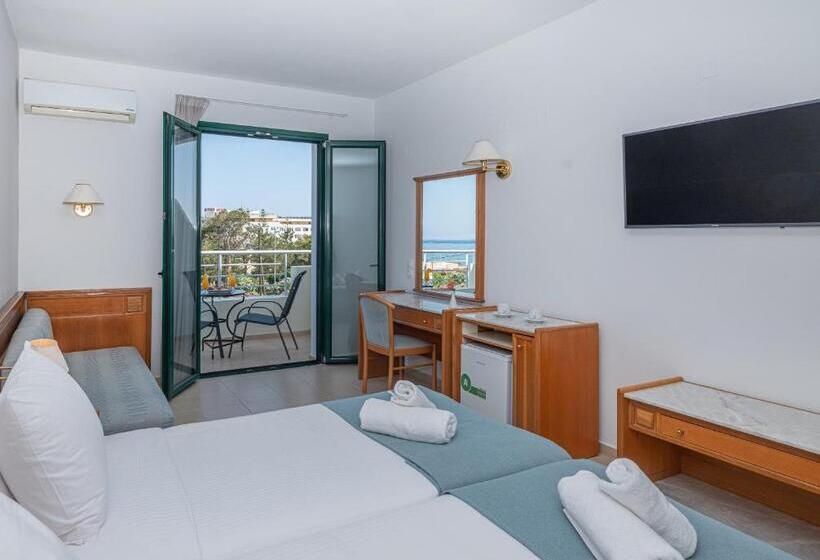 スタンダードトリプルルーム, Azul Eco