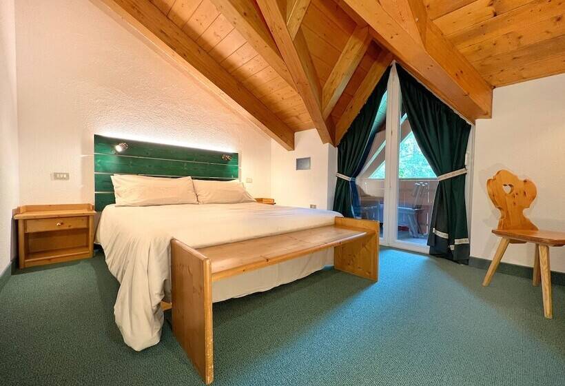 غرفة قياسية مطلة على الجبل, B&b Garni Villa Campitello