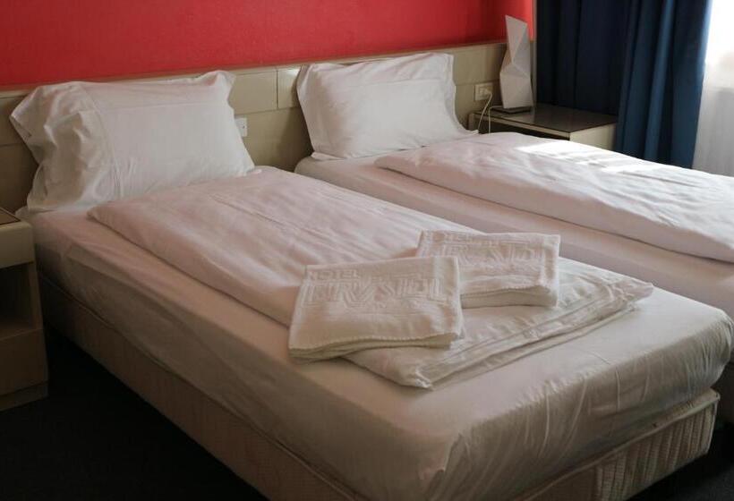 Номер Стандарт, Bristol