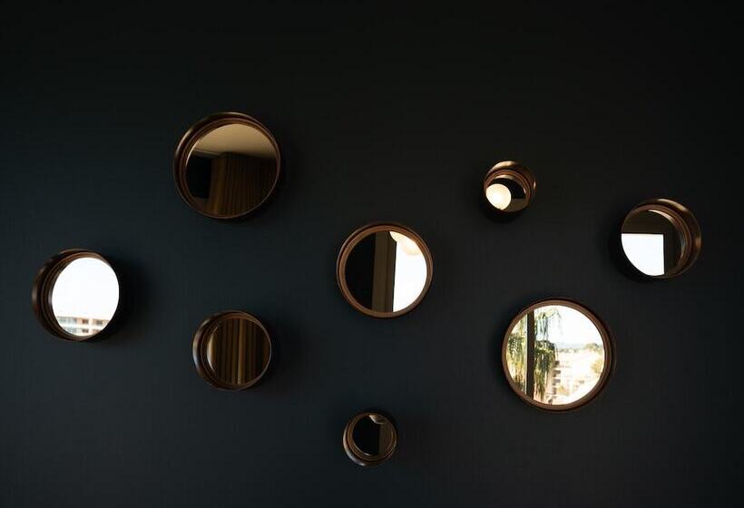 高级单人间, Casino Hôtel Des Palmiers