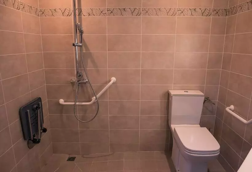Standard-invahuone, Casino Hôtel Des Palmiers