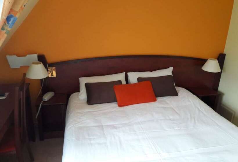 舒适型房间, Crocus Caen Memorial