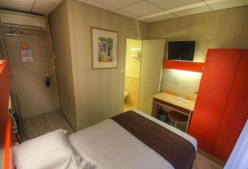 اتاق استاندارد یک نفره, Des Trois Gares