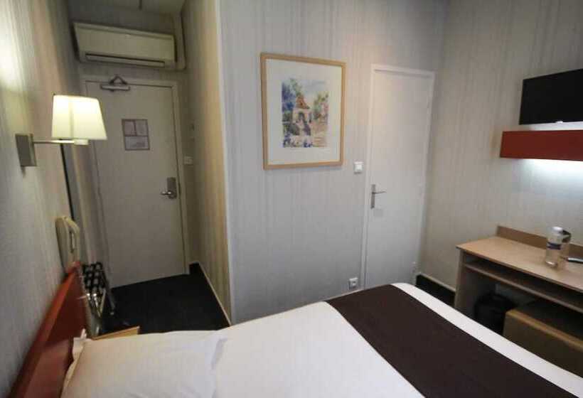 اتاق سوپریور, Des Trois Gares