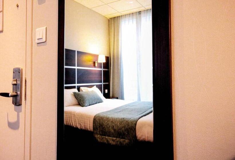 اتاق استاندارد, Des Trois Gares