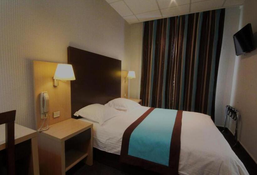 اتاق استاندارد, Des Trois Gares