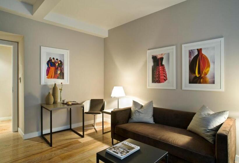 جناح, Escalus Luxury Suites Verona