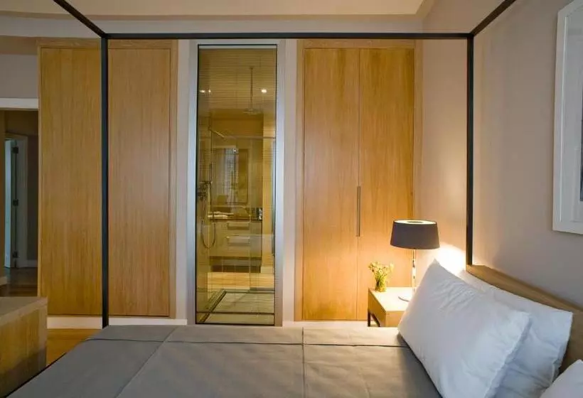 اتاق لوکس, Escalus Luxury Suites Verona