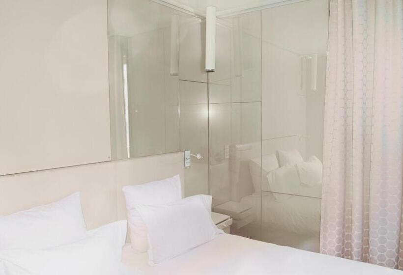 コンフォートルーム, Hôtel Félicien & Spa