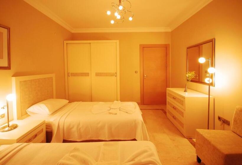 패밀리 스위트, Goldcity