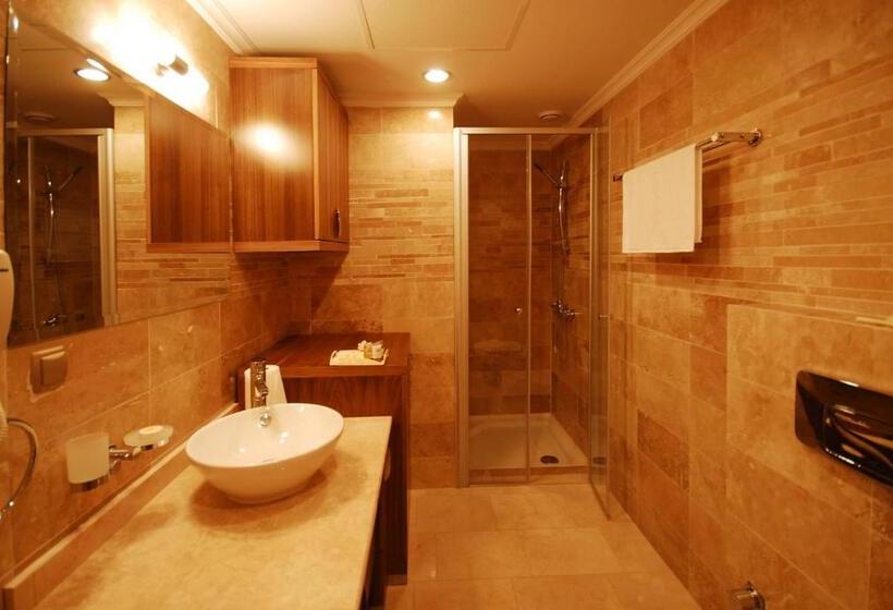 침실 2개 아파트, Goldcity