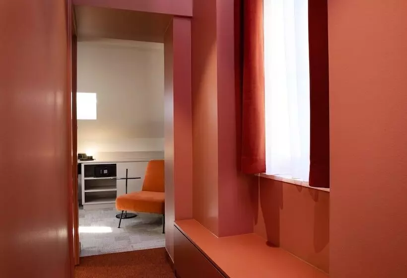 Executive-huone, Gutenberg