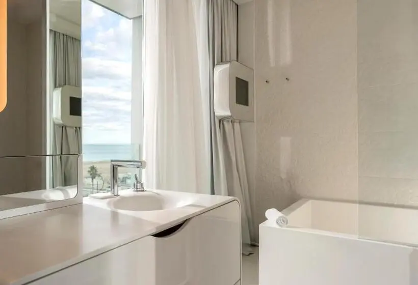 Suite Superiore Vista Mare, I-Suite