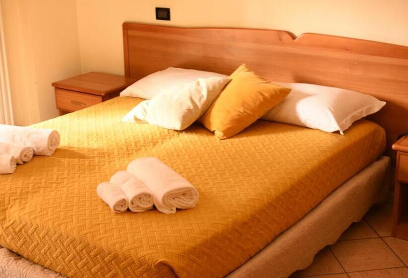 スタンダードトリプルルーム, La Perla Preziosa