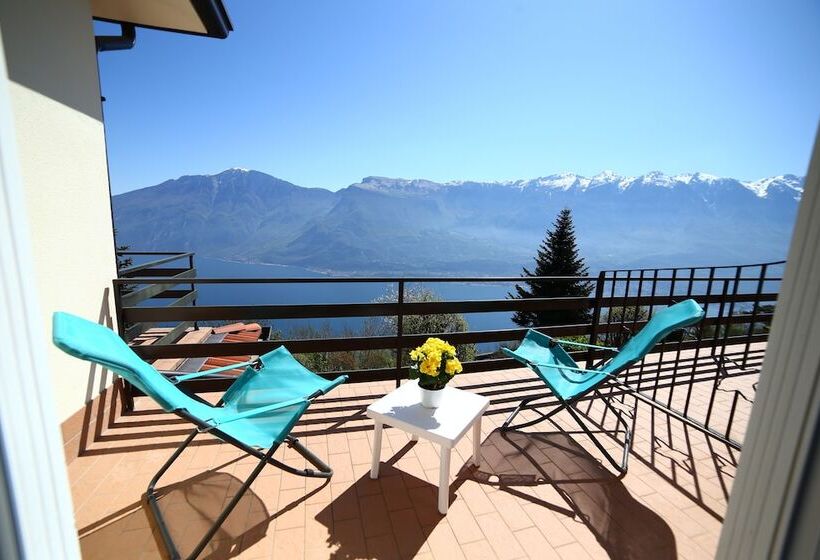 غرفة عائلية, Le Balze  Aktiv & Wellness