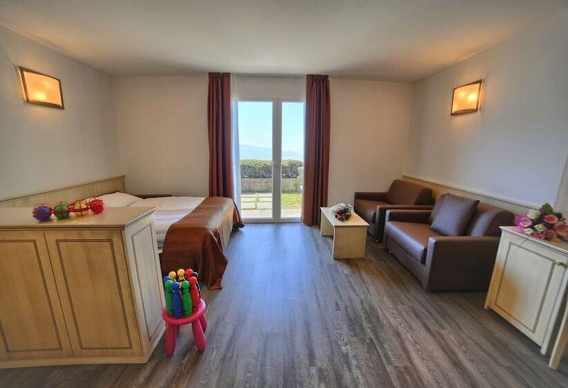 غرفة عائلية, Le Balze  Aktiv & Wellness