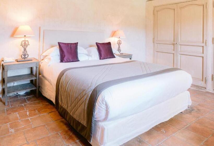 חדר קלאסי, Le Mas De La Rose   Teritoria