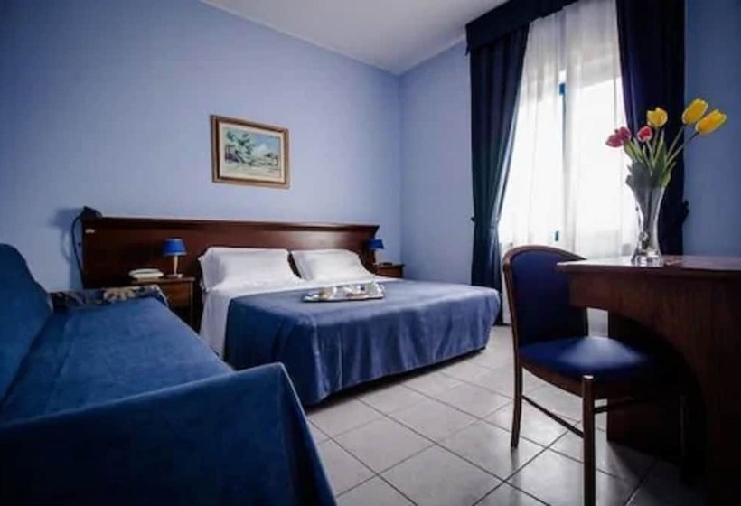 スタンダードトリプルルーム, Miramare