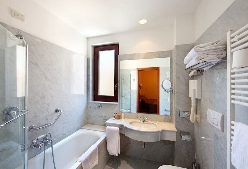 수피리어 룸, Palazzo Guardati