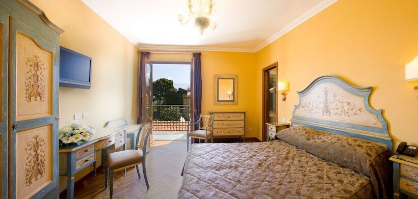 디럭스 룸 바다 전망, Palazzo Guardati