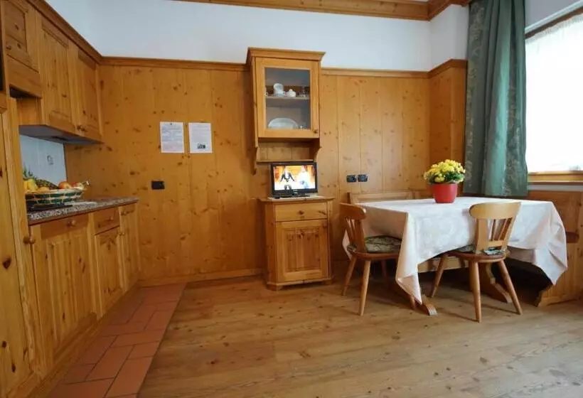 Huoneisto 1 Makuuhuone, Residence Baita Antlia