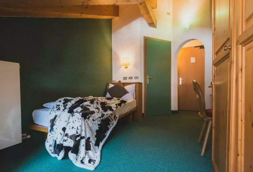 スタンダードシングルルーム, B&b Garni Villa Campitello