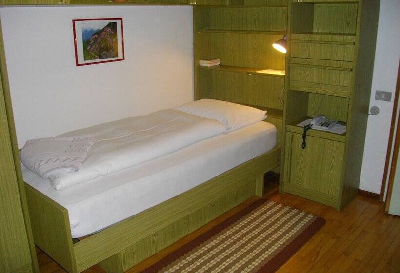 スタンダードシングルルーム, Villa Emilia