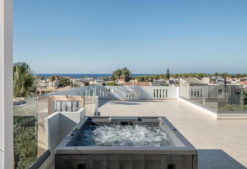 סוויטה דלוקס, Nontas Apart