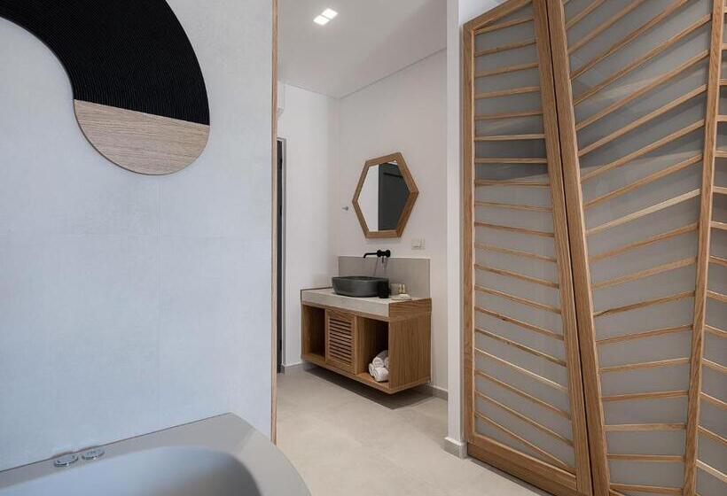 חדר סטנדרט עם ג'קוזי, Nontas Apart