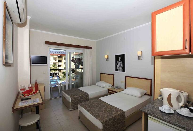 Студия Стандарт, Sun City Apartments & Hotel