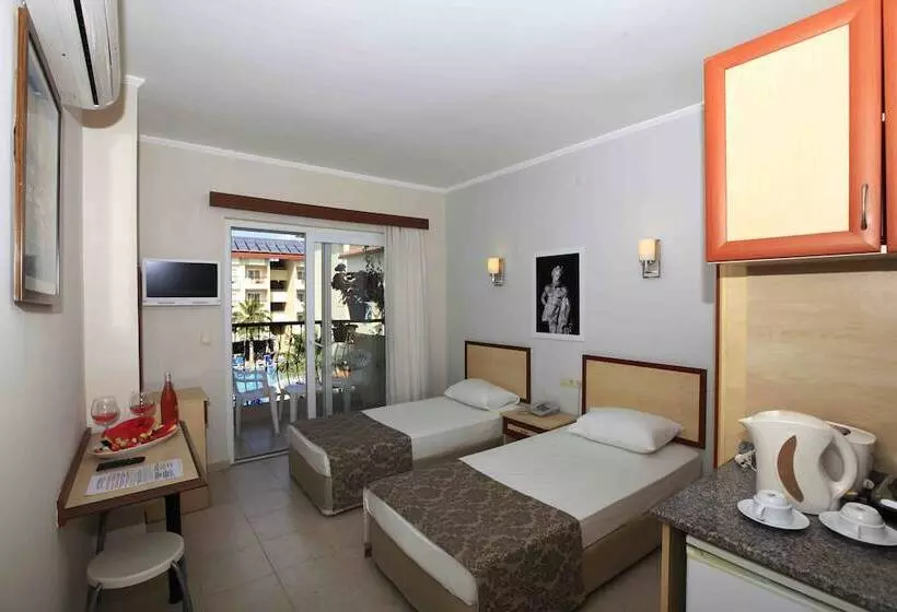 استودیوی استاندارد, Sun City Apartments & Hotel